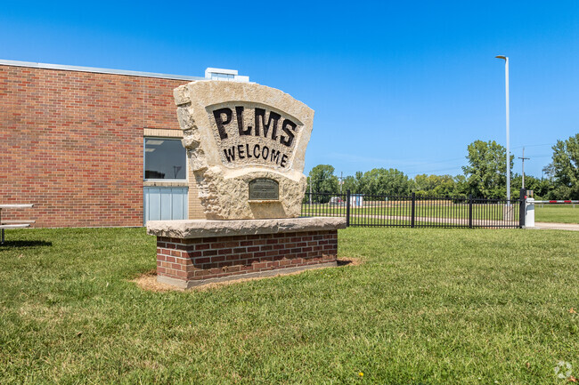 After elementary, students may attend Perry-Lecompton Middle School.