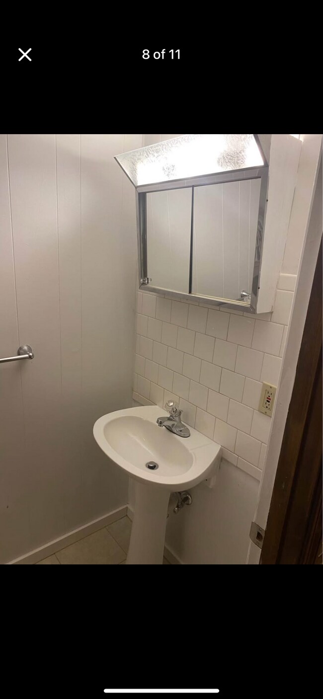 1425 Manville Rd unit 4, Woonsocket, RI 02895 - photo 5