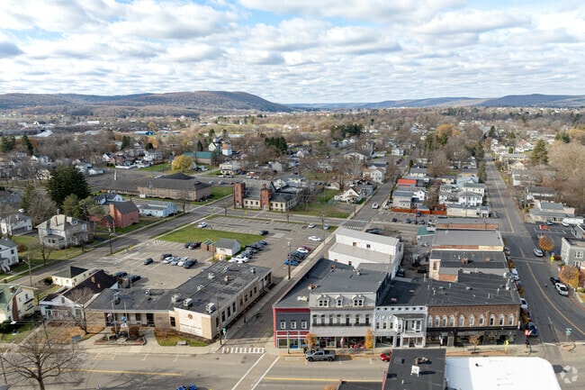 Main Street in Horseheads is minutes from Catlin for dining and local shopping.