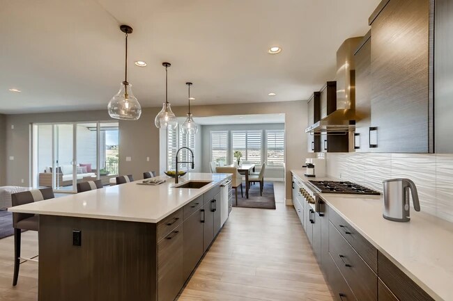 6869 Crossbridge Cir unit 36446509, Castle Pines, CO 80108 - photo 7