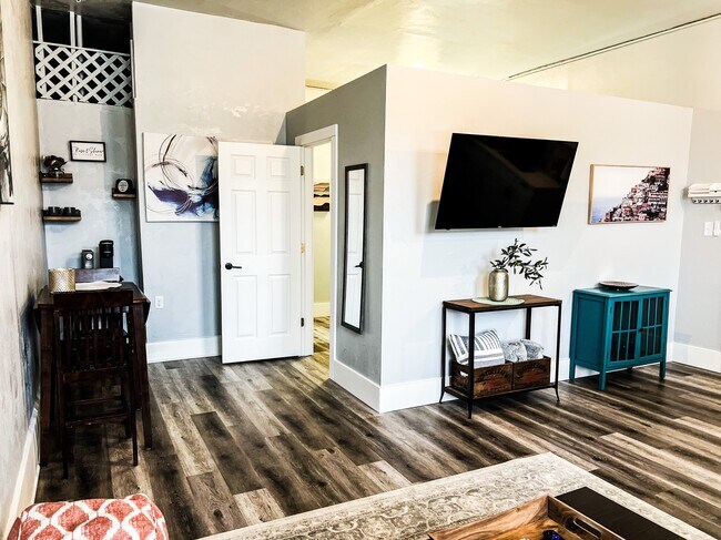 427 E Mill St unit 1, Plymouth, WI 53073 - photo 7