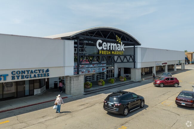 Big Woods Marmion residents head to Cermak for fresh produce.