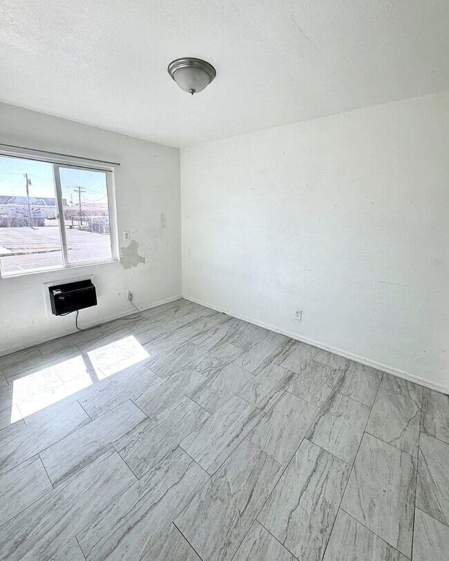 2525 E Monroe St unit 2, Phoenix, AZ 85034 - photo 7