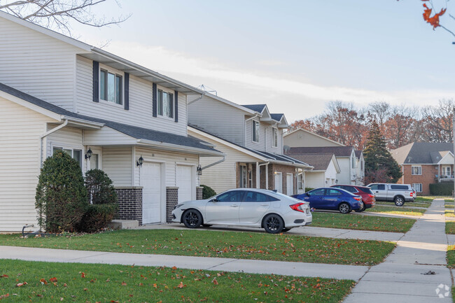 Many residents in Gateway live in duplexes.
