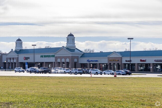 Madison Pike runs through Independence providing the town with all their retail needs.