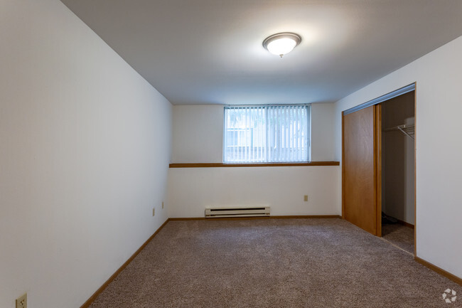 1BR, 1BA