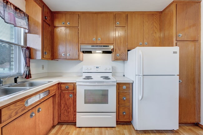 Edgecumbe Terrace, Saint Paul, MN 55116 - photo 4