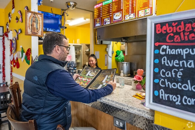 Taqueria Vargas serves favorites like tacos al pastor in Highlandtown.