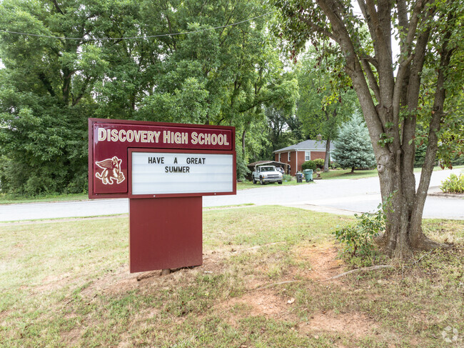 Discovery High School is 1 of 2 high schools in the Newton Conover City Schools.