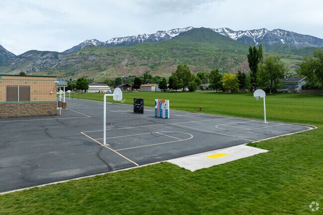 Rocky Mountain Elementary School is located in the Lindon neighborhood.