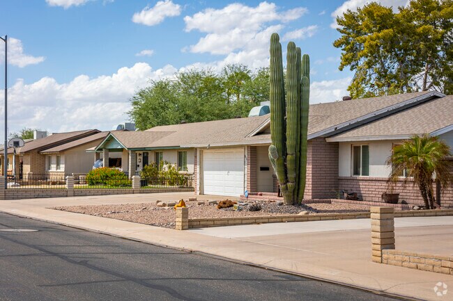 The well-maintained homes in Arrowhead Meadows reflect pride and attention to detail.