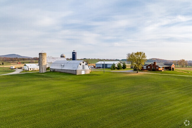 Many Adamstown farmhouses built in the 70s are found on lots with acreage.