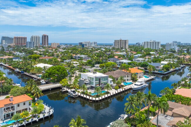 Enjoy the lush surroundings in Nurmi Isles where water and greenery blend seamlessly.