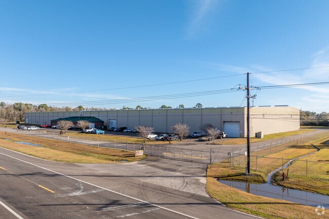 Ample plots of land are prime for growing industrial businesses in Orange, TX.