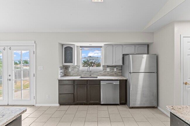 133 S Spaulding Ave, Pueblo, CO 81007 - photo 7