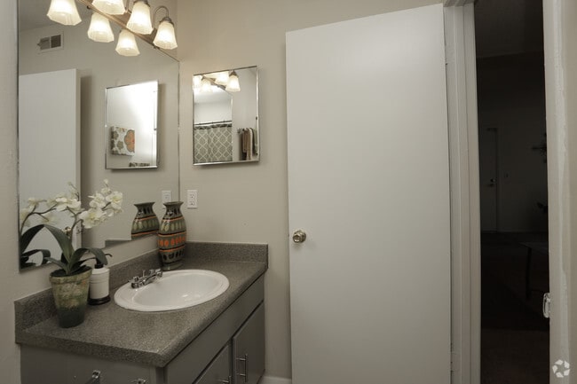 Park SC, Columbia, SC 29210 - photo 6