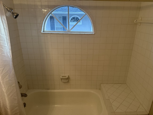 3205 W De Leon St unit I, Tampa, FL 33609 - photo 5