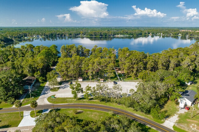 Moon Lake Estates locals take pride in beautiful Moon Lake Park.