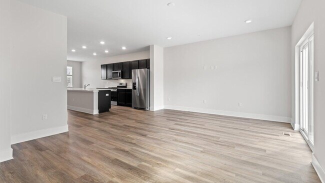 350 Hackley Dr, Joppa, MD 21085 - photo 7