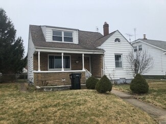 737 Camden St, South Bend, IN 46619