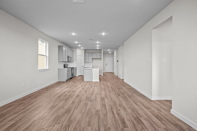 7843 Coffee Mill, San Antonio, TX 78252 - photo 5