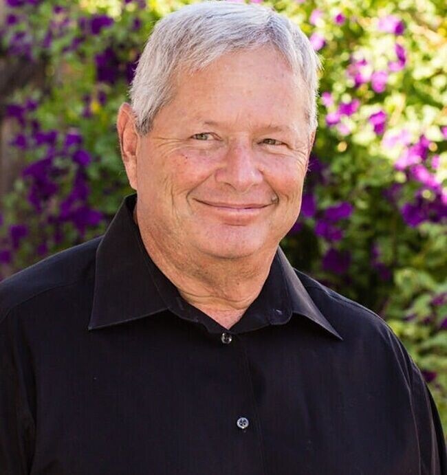 Warren Kohn