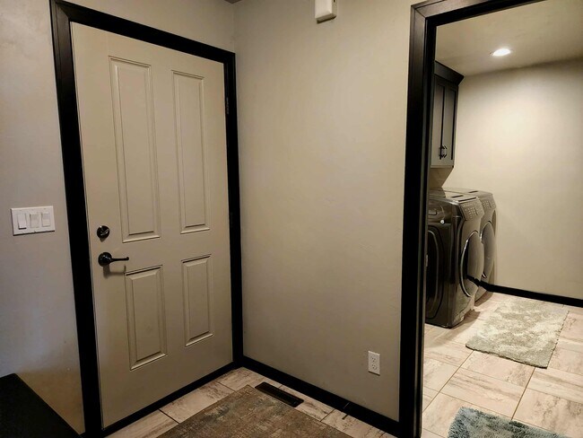 2453 Scheuring Rd, de Pere, WI 54115 - photo 5