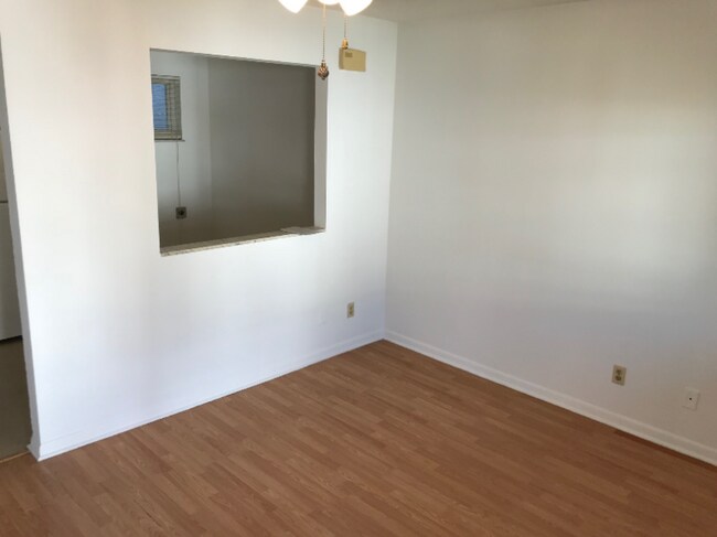 737 10th Ave unit 4, Huntington, WV 25701 - photo 6