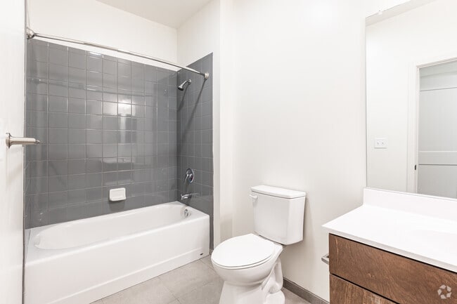 2BR, 2BA