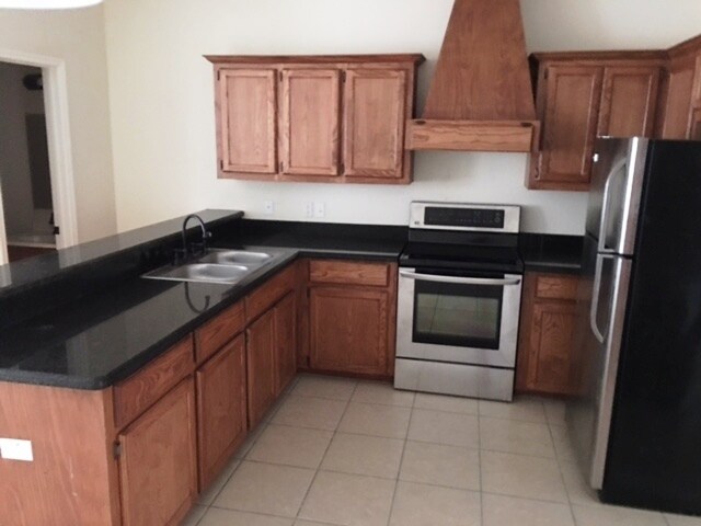 1600 Omni Ave unit 4, Pharr, TX 78577 - photo 5