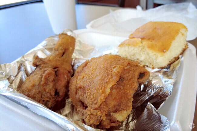 Floyd's serves up some of the best Southern Comfort food in the city right out of Sugar Creek.