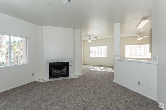 The Villas at South Pointe, Laughlin, NV 89029 - photo 2