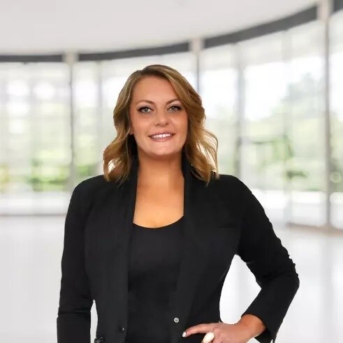 Agent Photo