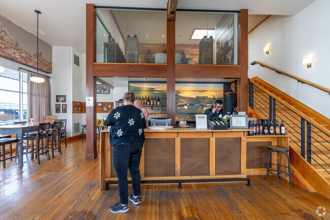 College Place sits close to many popular vineyards nearby.