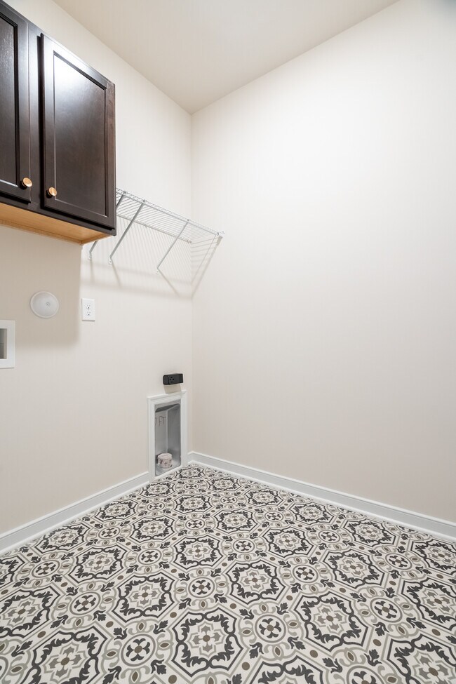 15730 Canoe Pointe Loop, Moseley, VA 23120 - photo 7