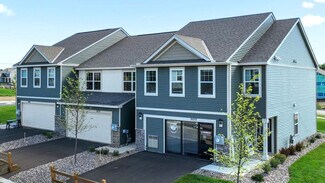5152 Stable View Dr, Woodbury, MN 55129
