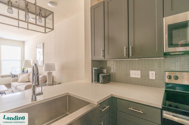 300 Enclave Dr unit 2103.1406004, Conroe, TX 77384 - photo 6