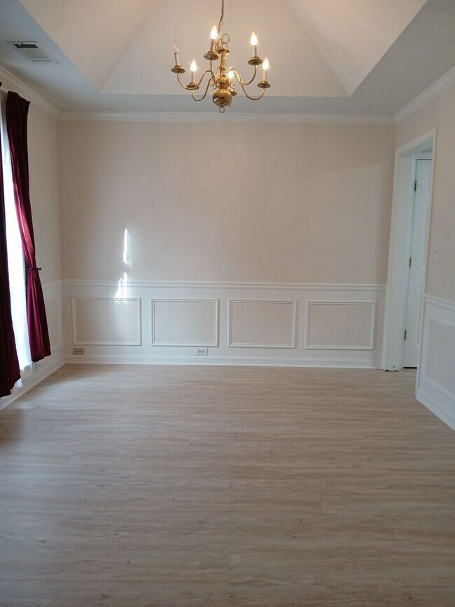 578 Summerbrooke Ct, Suwanee, GA 30024 - photo 4