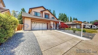 9404 Lazy Creek Dr, Windsor, CA 95492