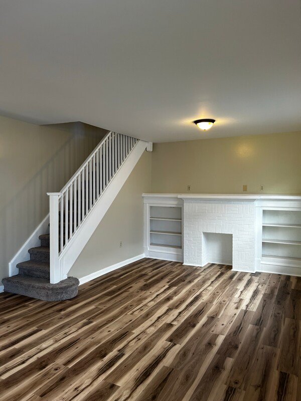 361 Warren Ave Unit 2, Kingston, PA 18704