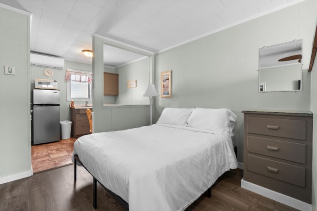 8 Traynor St unit 18, Old Orchard Beach, ME 04064 - photo 4