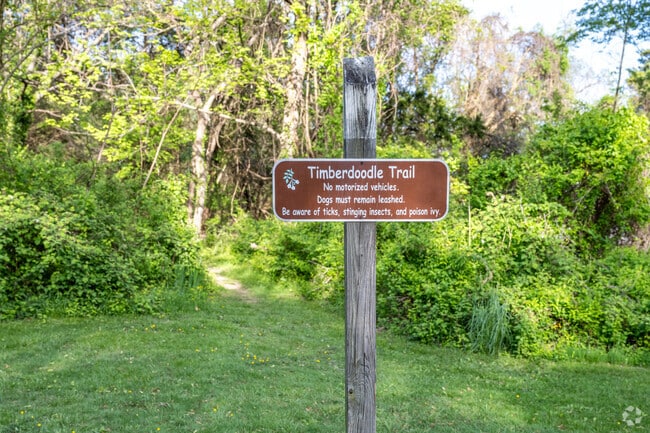 Greenbury Point is a great place to hike in Pendennis Mount.