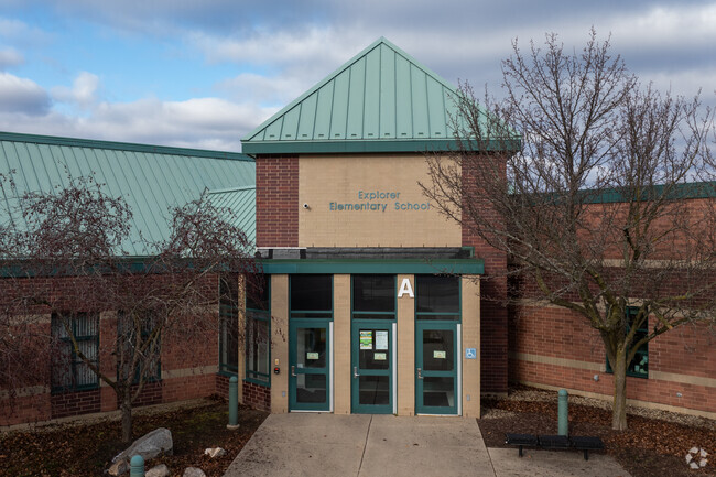 Explorer Elementary School, Entrance.