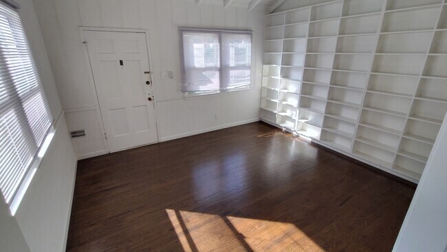 Living Room reverse angle