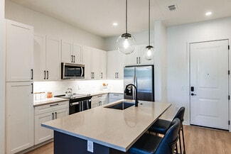 36090 US Highway 19 N, Palm Harbor, FL 34684