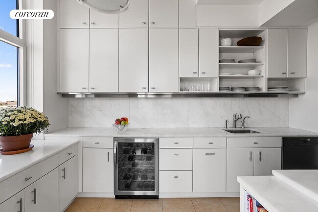 The Metropolitan, New York, NY 10128 - photo 4