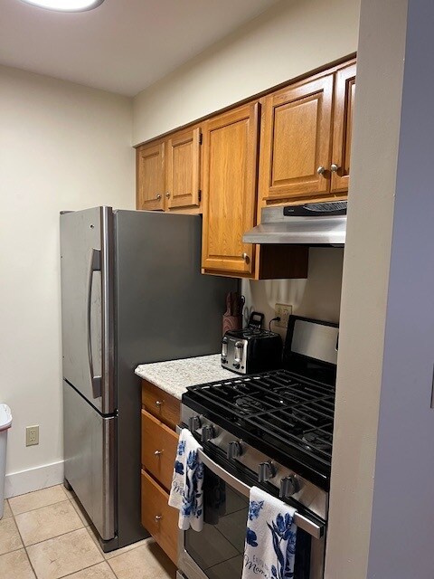 145 Park Ave unit 2 - 2 bedroom furni, Saranac Lake, NY 12983 - photo 6