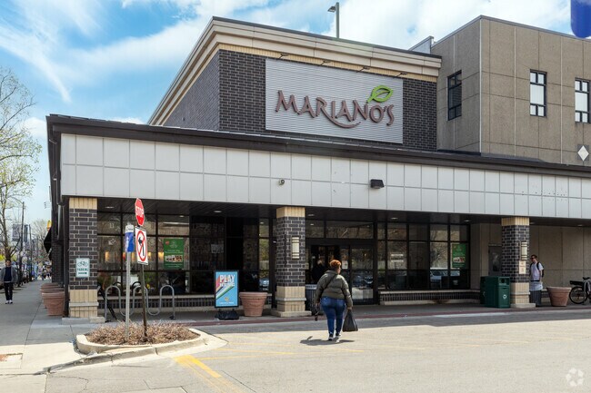 West Town residents can get groceries and other everyday items at Mariano's.