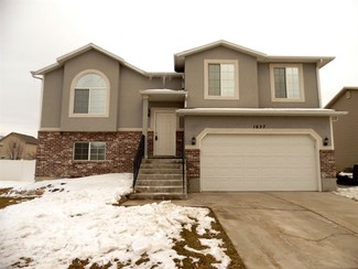 1637 S 1470 W, Woods Cross, UT 84087