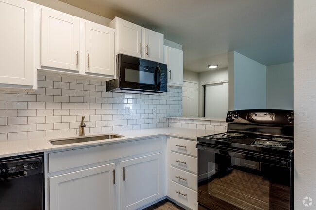 The Arbors at Sweetgrass, Fort Collins, CO 80525 - photo 3